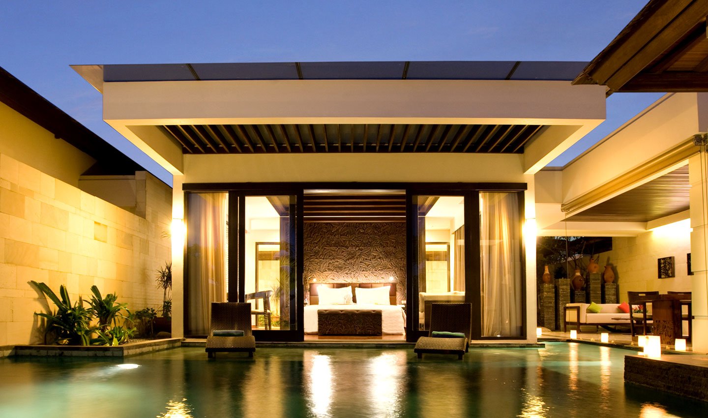 luxury hotel seminyak indonesia